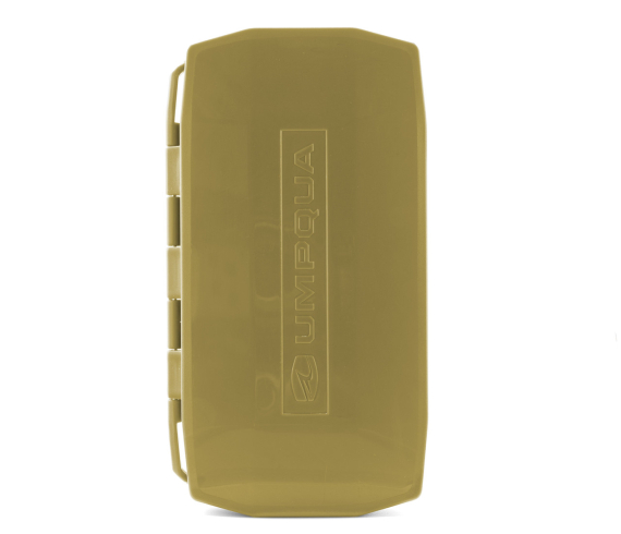 Umpqua UPG Foam Weekender Large - Olive dans le groupe Stockage / Boîtes de pêche / Boîtes à mouche l\'adresse Sportfiskeprylar.se (NFD9378-LO)