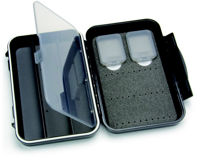 C&F Medium 2-Row WP Tube Fly Case w 3 Comp (CF-2403V)